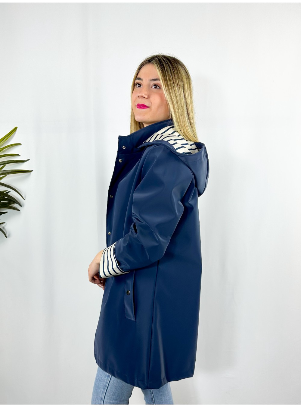 Chubasqueros Marineros Mujer – Enbata – Ropa marinera Moda Nautica en  Donostia