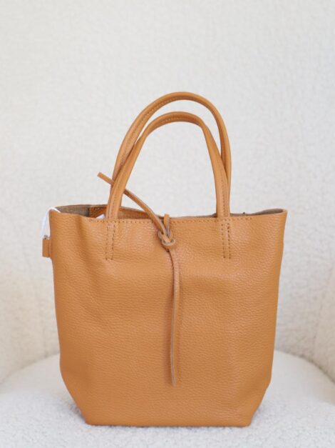BOLSO NUDO PIEL CAMEL