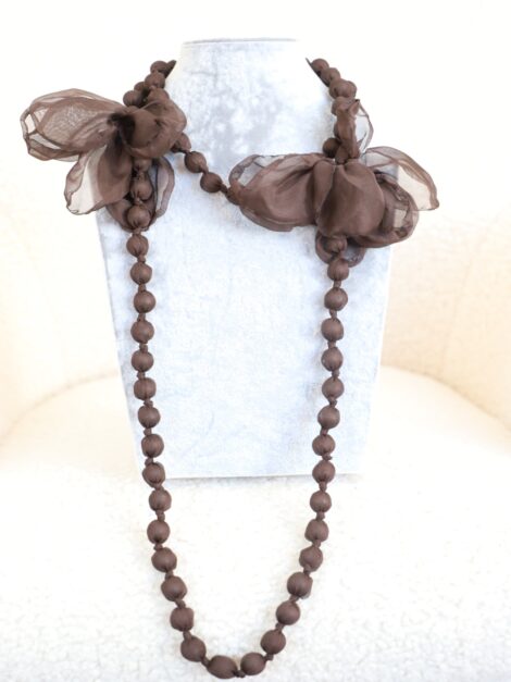 COLLAR BALL FLOR CHOCOLATE