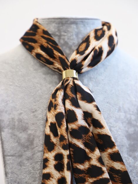PAÑUELO ESTAMPADO ANIMAL PRINT