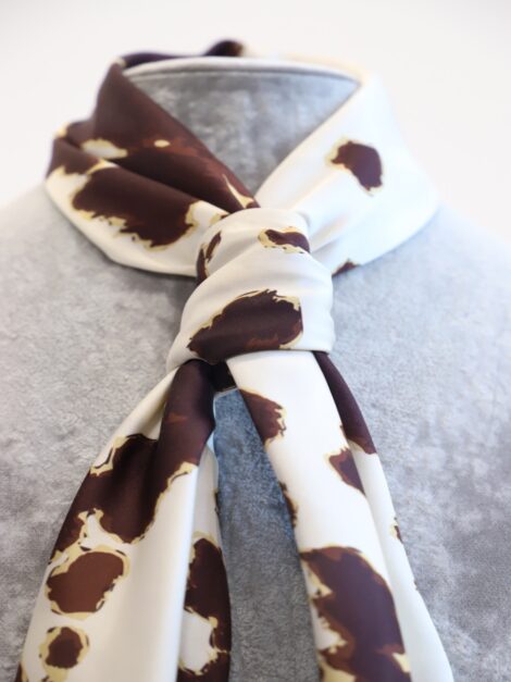 PAÑUELO ESTAMPADO VACA