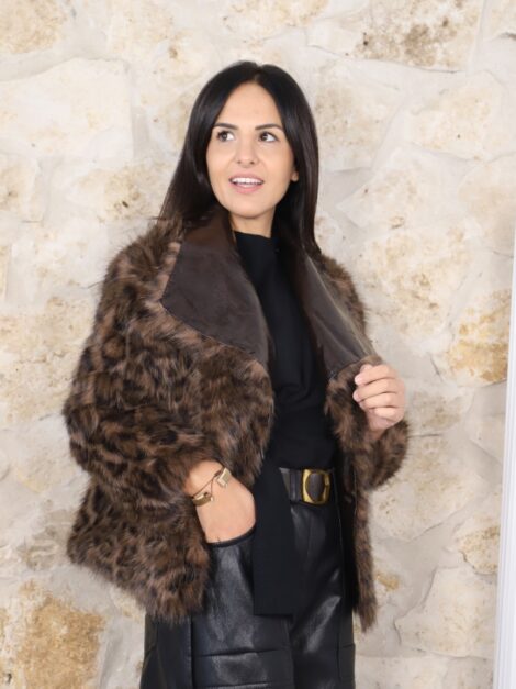 ABRIGO REVERSIBLE PELO ANIMAL PRINT